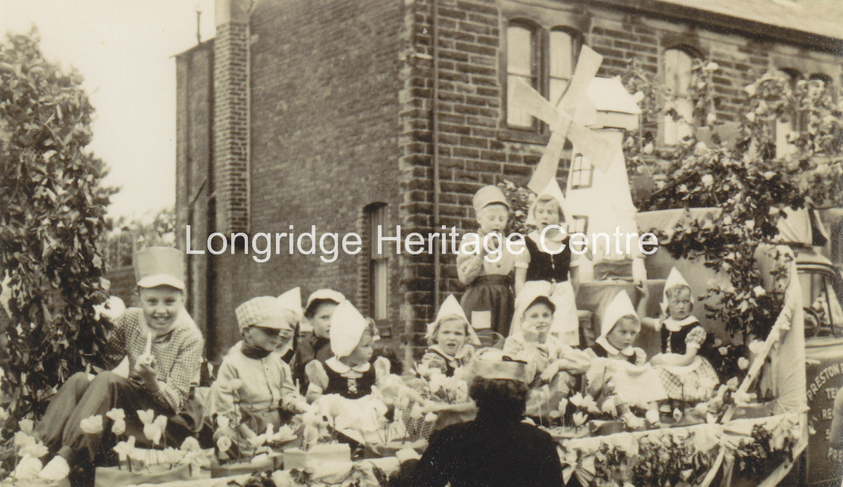 433C - Parades - Longridge Annual Gala Parade - 1958